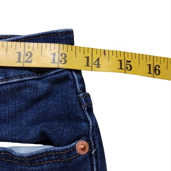 Universal Thread Slim Straight Leg Jeans - Picture 6 of 6